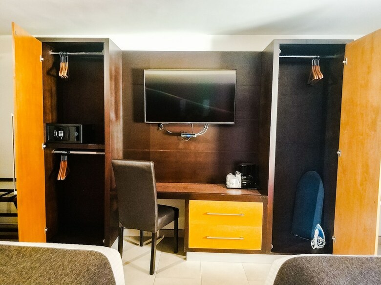 Hotel La Pinta
