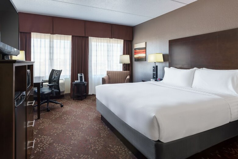 Hotel Holiday Inn Charlotte University Executive Park