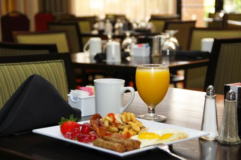 Hotel Holiday Inn Charlotte University Executive Park