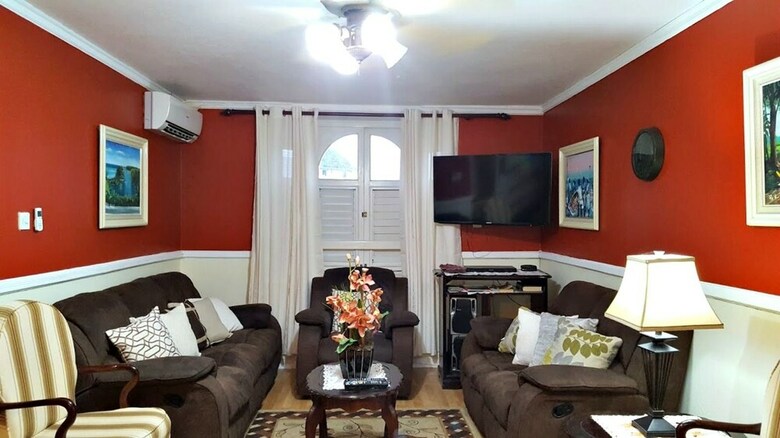 Private 2 Bedroom Condo A31 Sandcastle