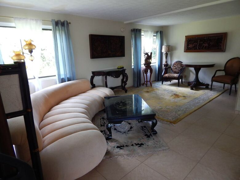 Bed & Breakfast Fern Forest Getaway