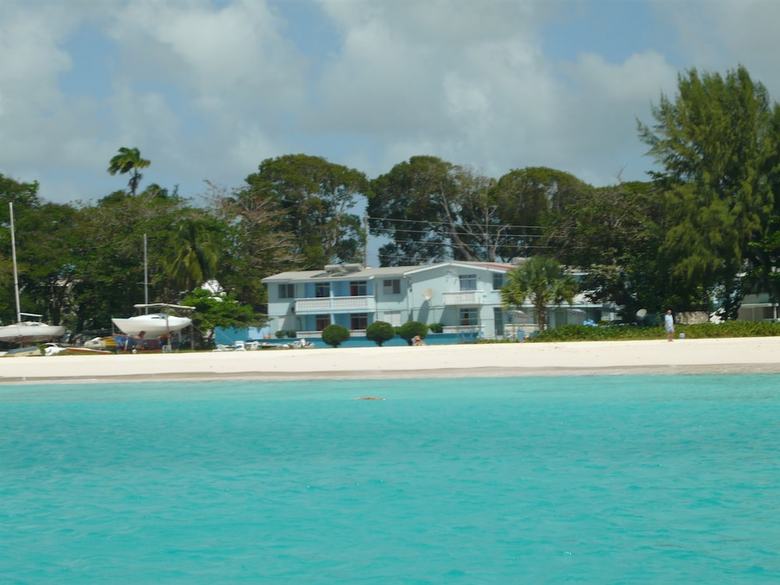 Nautilus Beach Apartments