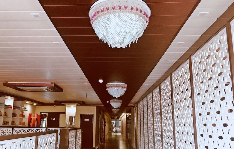 Hotel Genx Plaza Mughalsarai