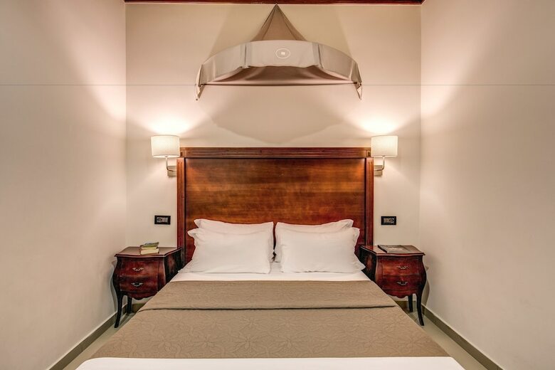Hotel Artemis Guest House