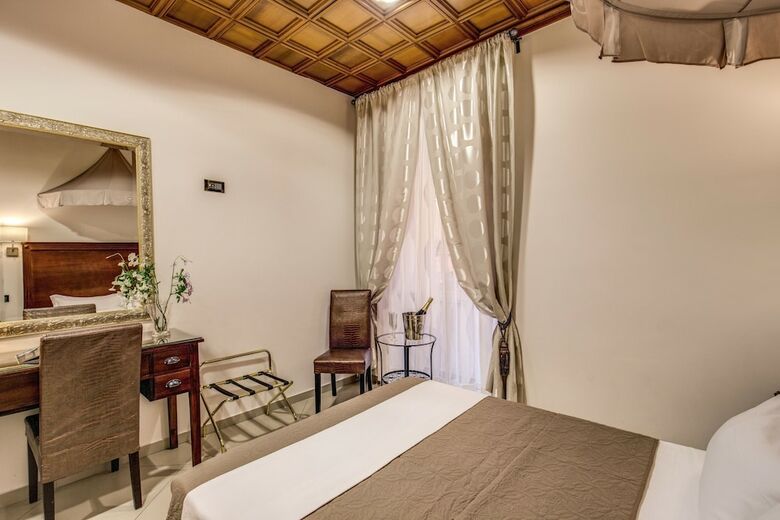 Hotel Artemis Guest House
