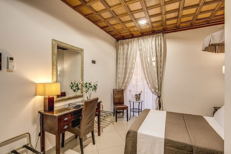 Hotel Artemis Guest House