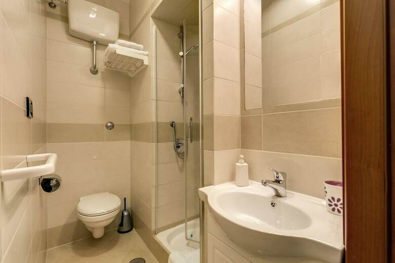 Hotel Artemis Guest House
