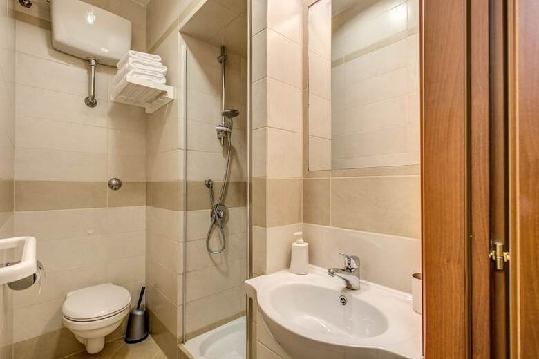 Hotel Artemis Guest House