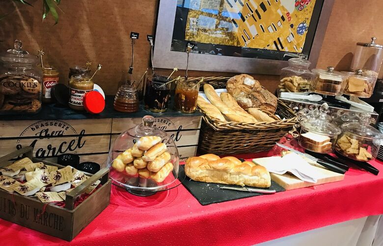 Hotel Grand H�tel de N�mes