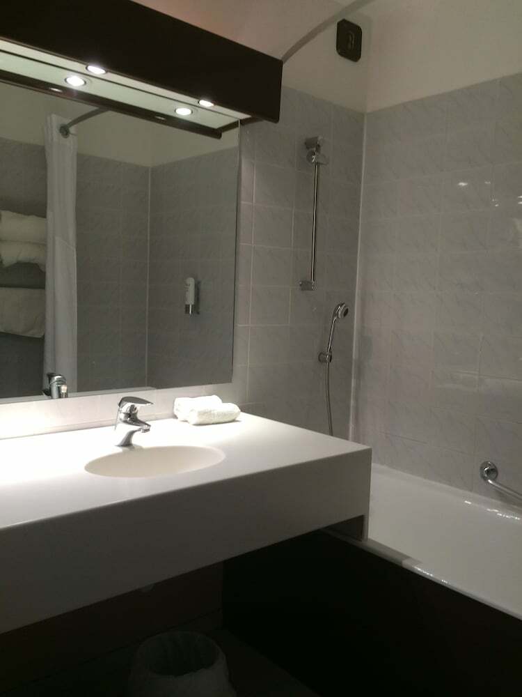 Hotel Grand H�tel de N�mes