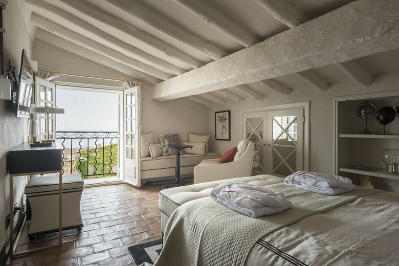 Hotel H�tel Restaurant Le Yaca