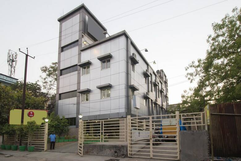 Oyo 1421 Hotel Nirmal Excellency