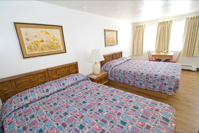 Hotel Brooks Street Motor Inn