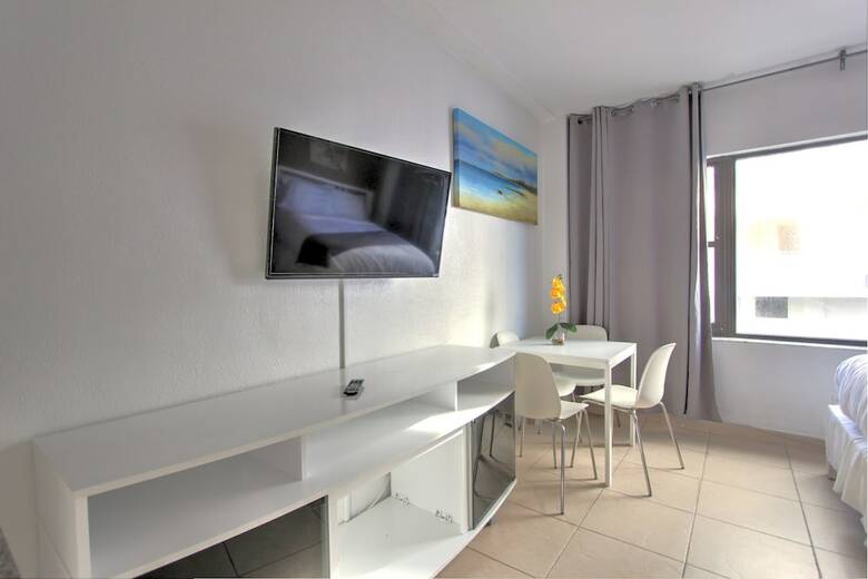 Private Apartments At The Casablanca