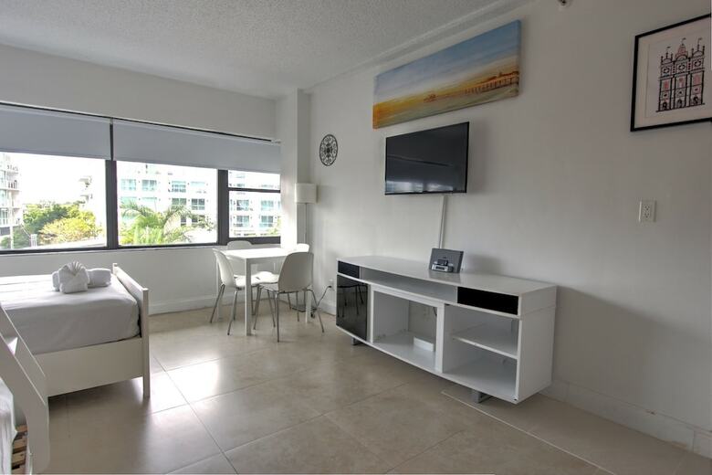Private Apartments At The Casablanca