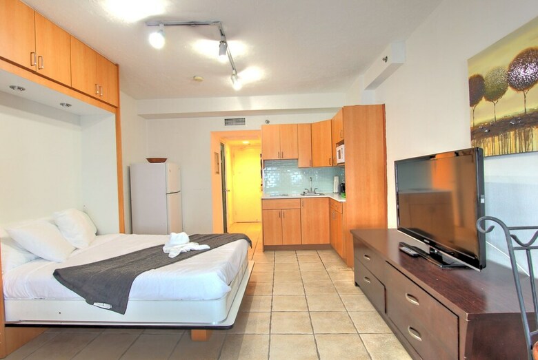 Private Apartments At The Casablanca