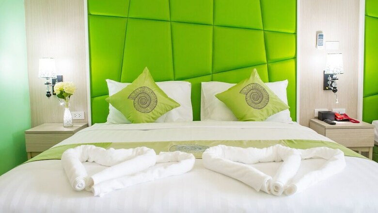Saint Tropez Beach Resort Hotel