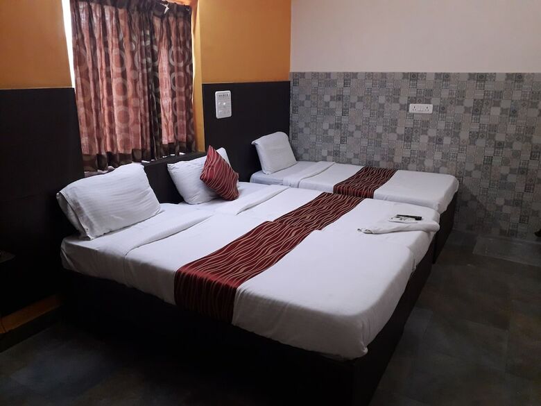 Hotel Season 4 Residences -  Thiruvanmiyur