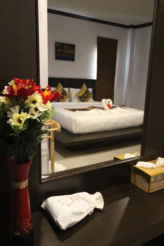 Hotel Lanta Lapaya Resort