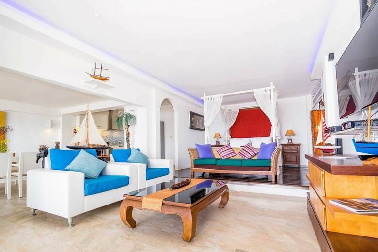 3 Bedroom Beach Front Villa Bangrak