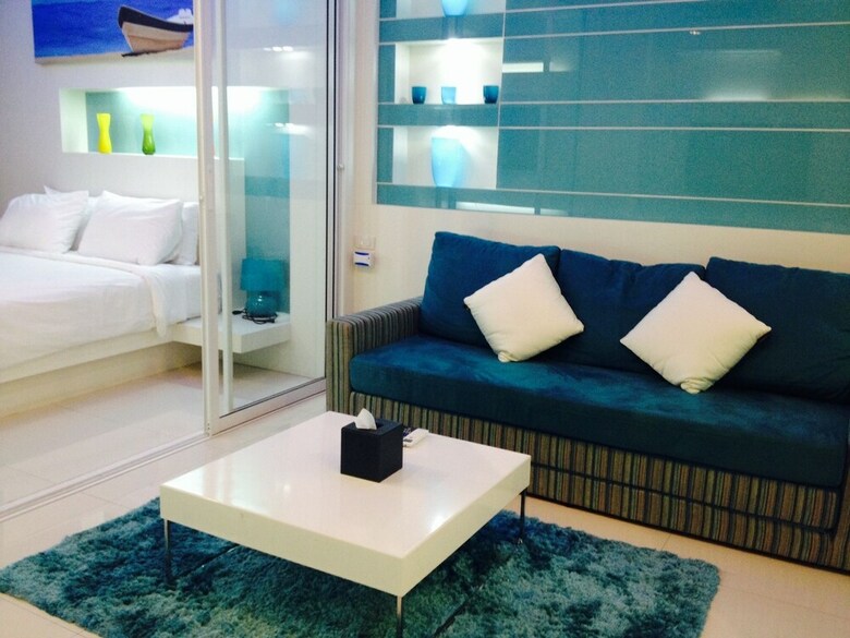 View Talay 6 Condominium By Honey