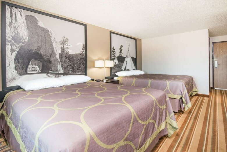 Hotel Super 8 By Wyndham Miller