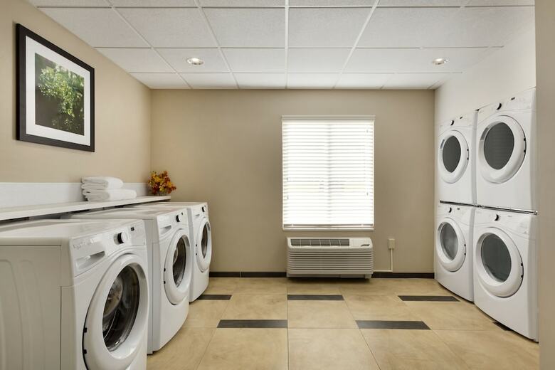Hotel Candlewood Suites Vestal - Binghamton