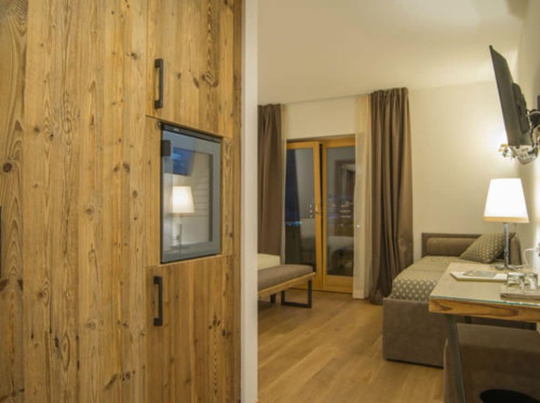Hotel Garn� Caminetto