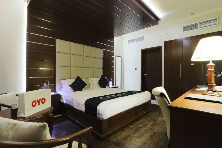 Capital O 325 Queen Palace Hotel
