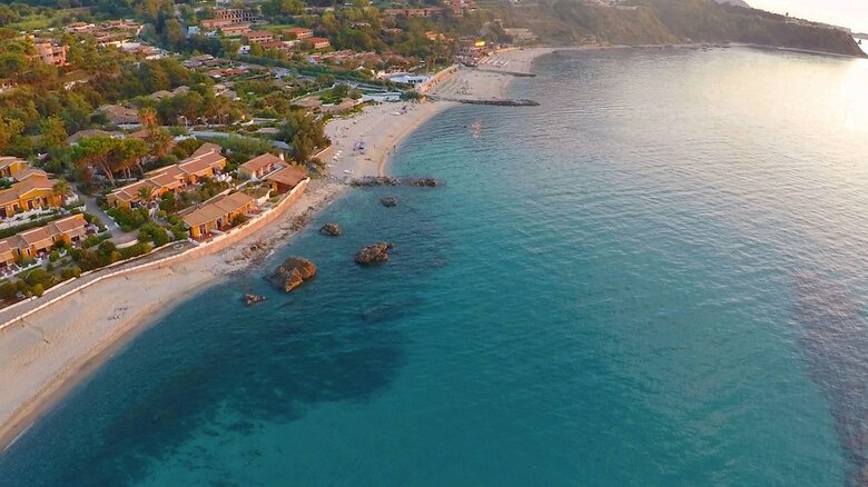 Hotel Baia Paraelios Resort