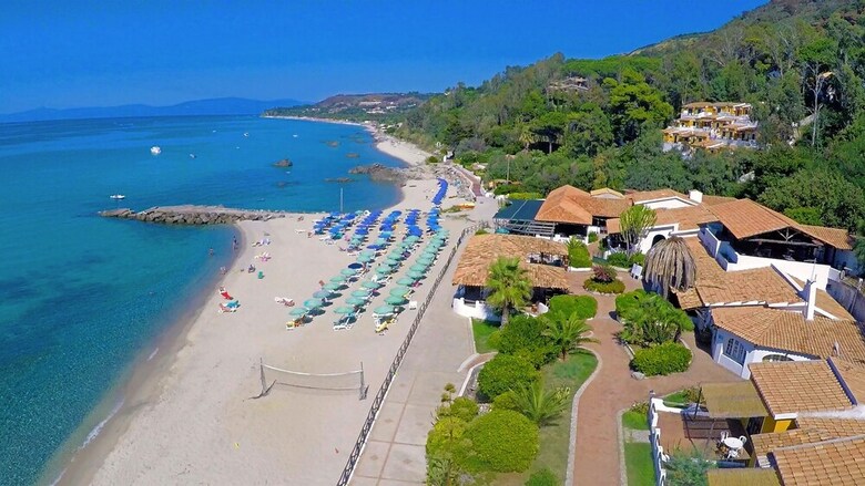 Hotel Baia Paraelios Resort