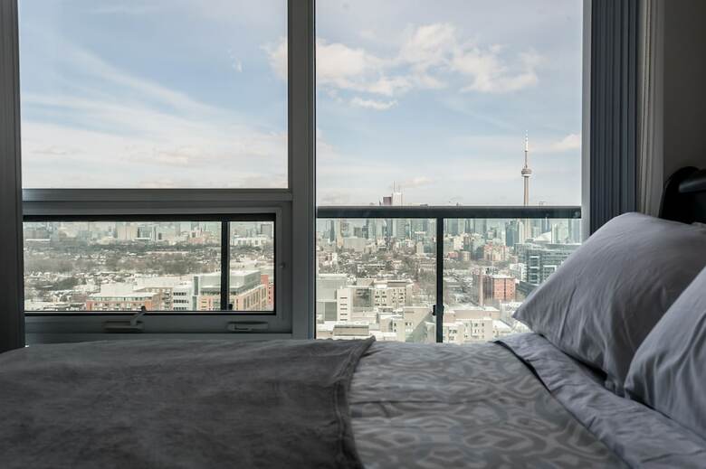 Life Suites Soho 2 Bed | 2 Bath Cn Tower View