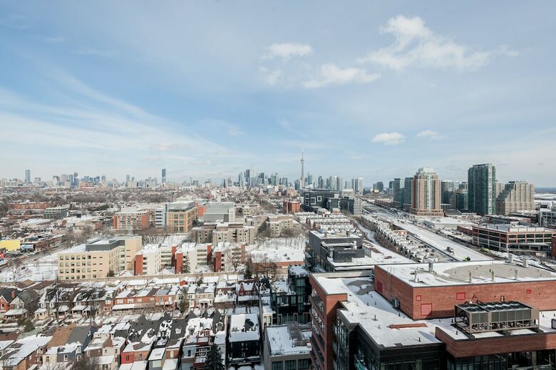 Life Suites Soho 2 Bed | 2 Bath Cn Tower View