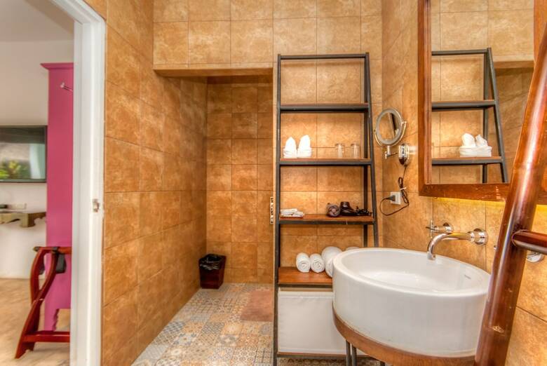 Hotel Sanae Beach Club