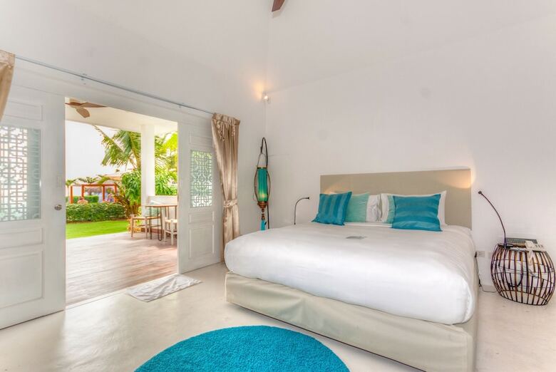 Hotel Sanae Beach Club