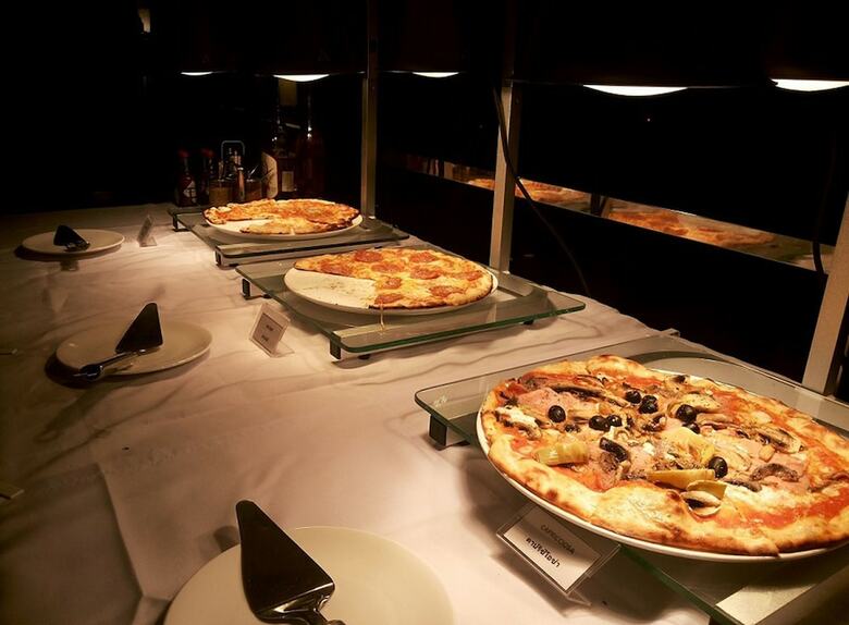 Hotel Sanae Beach Club