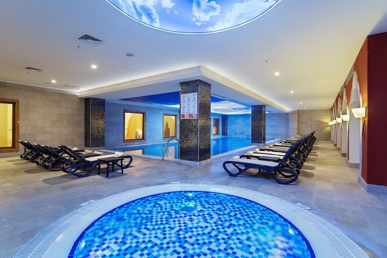 Hotel Crystal Palace Luxury Resort & Spa - All Inclusive