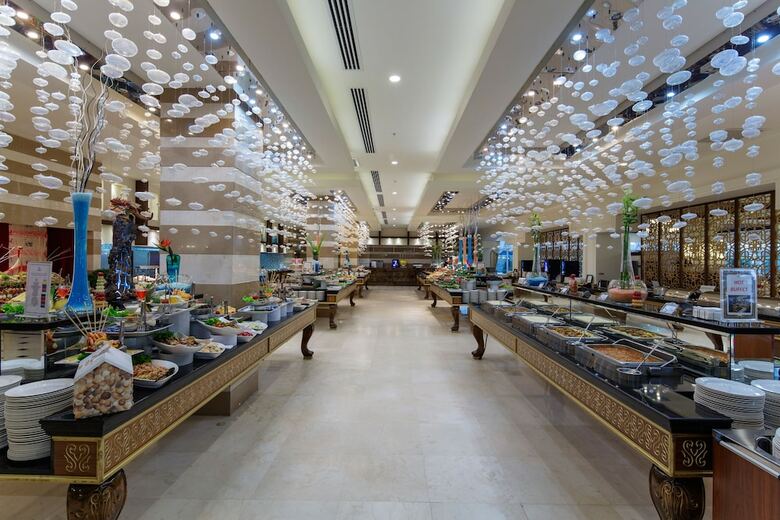 Hotel Crystal Palace Luxury Resort & Spa - All Inclusive