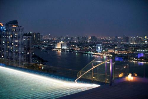 Avani+ Riverside Bangkok Hotel