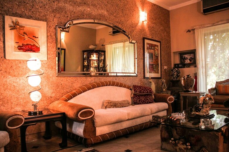 Bed & Breakfast Lahore Guest House