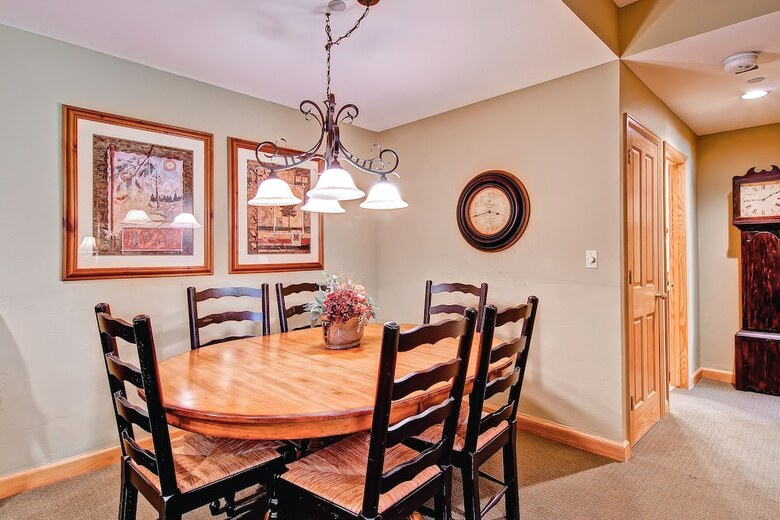 Highlands Westview By East West Hospitality