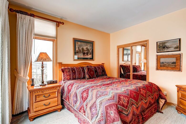 Highlands Westview By East West Hospitality