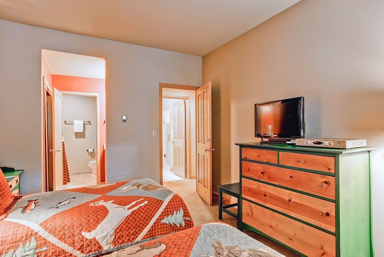Highlands Westview By East West Hospitality
