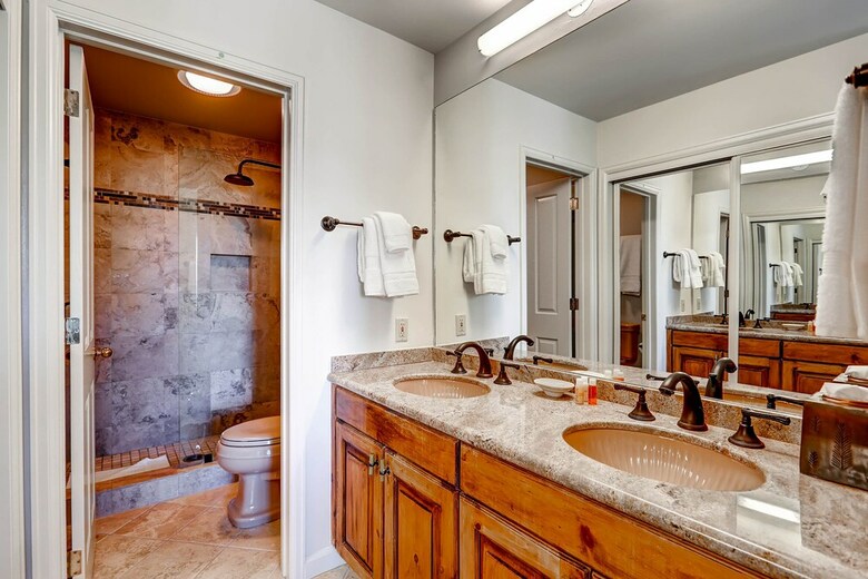 Highlands Westview By East West Hospitality