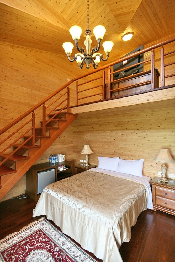 Aurora B&B