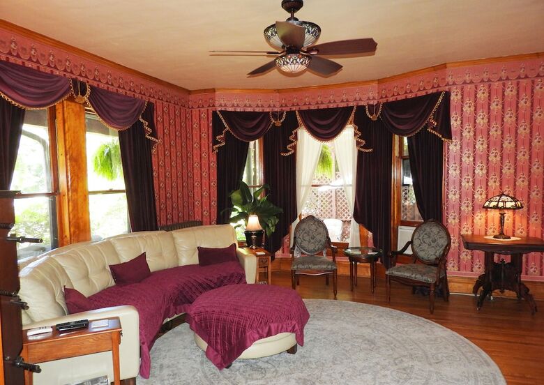 Bed & Breakfast Champaign Garden Inn