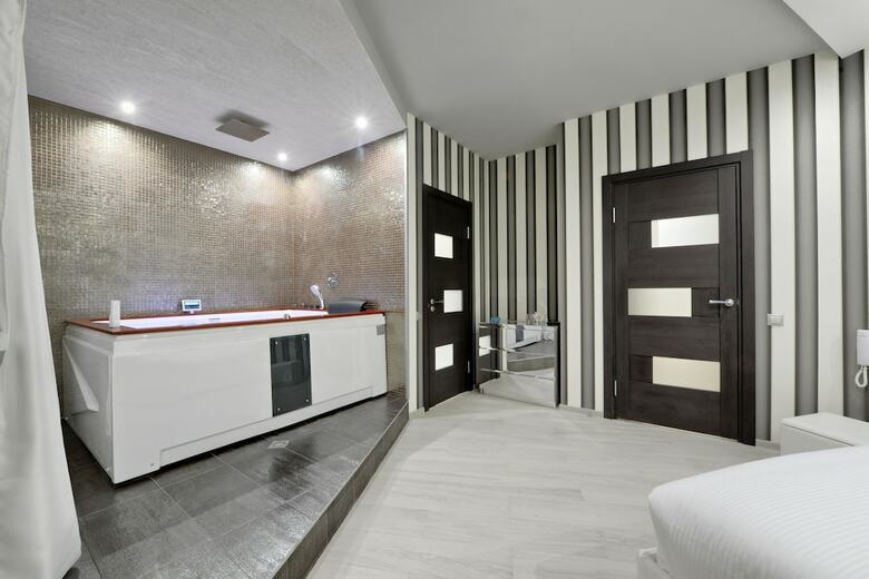 Alex Hotel Yugo Zapad