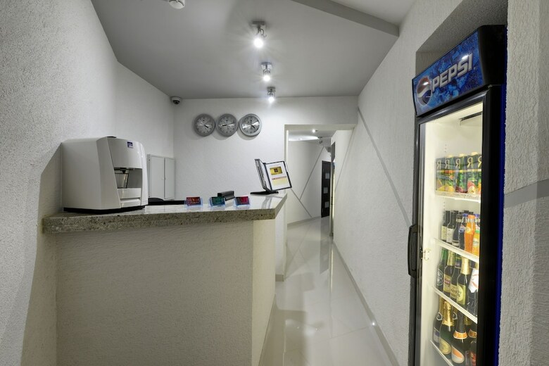 Alex Hotel Yugo Zapad