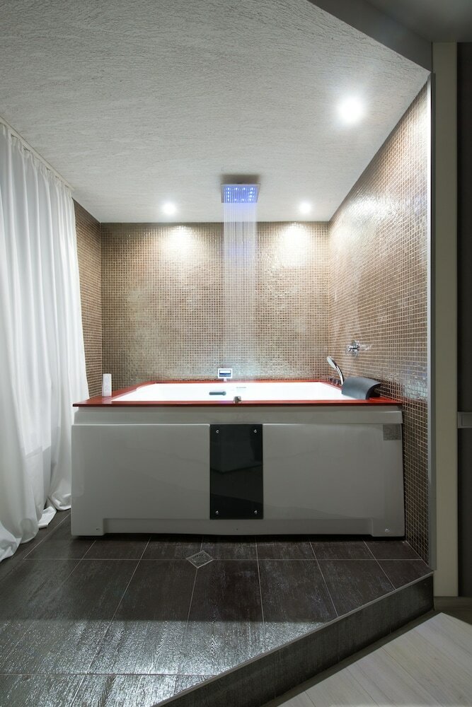 Alex Hotel Yugo Zapad