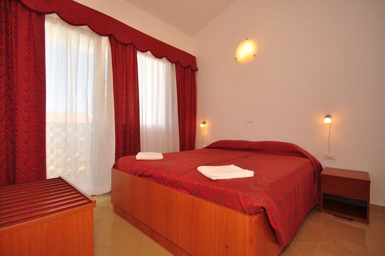 Aparthotel Apartments Kazela